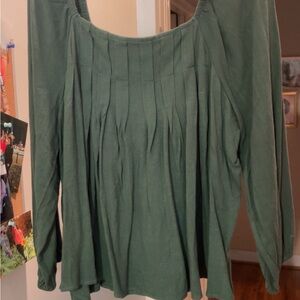 Hayden Green Pleated Long Sleeve Blouse